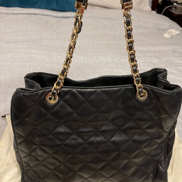 Michael Kors Bag - Picture 4 of 13